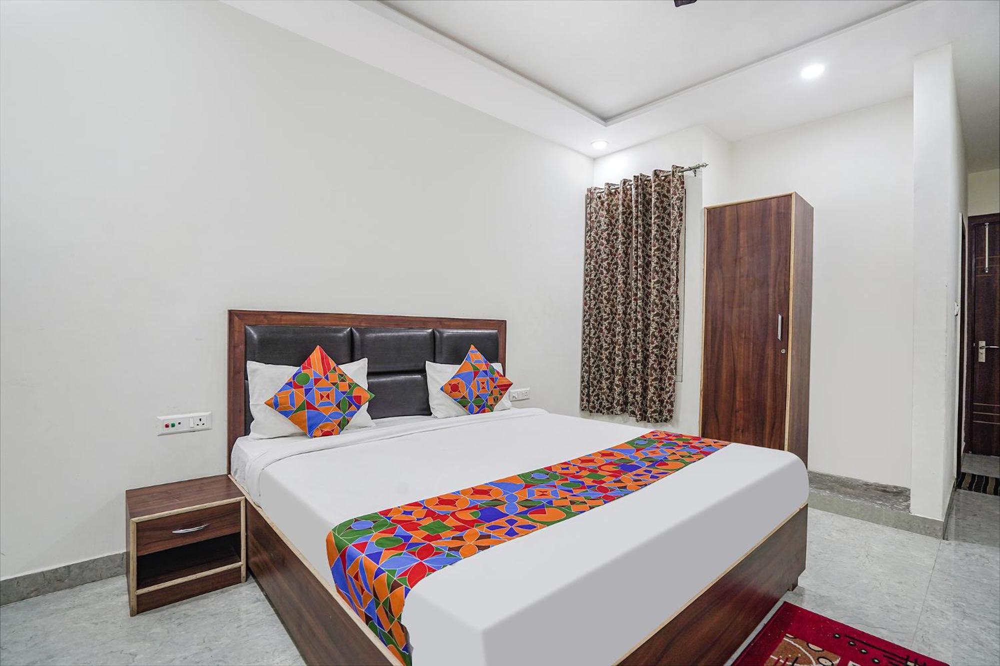 Fabhotel Akash Inn Agra  Exteriör bild
